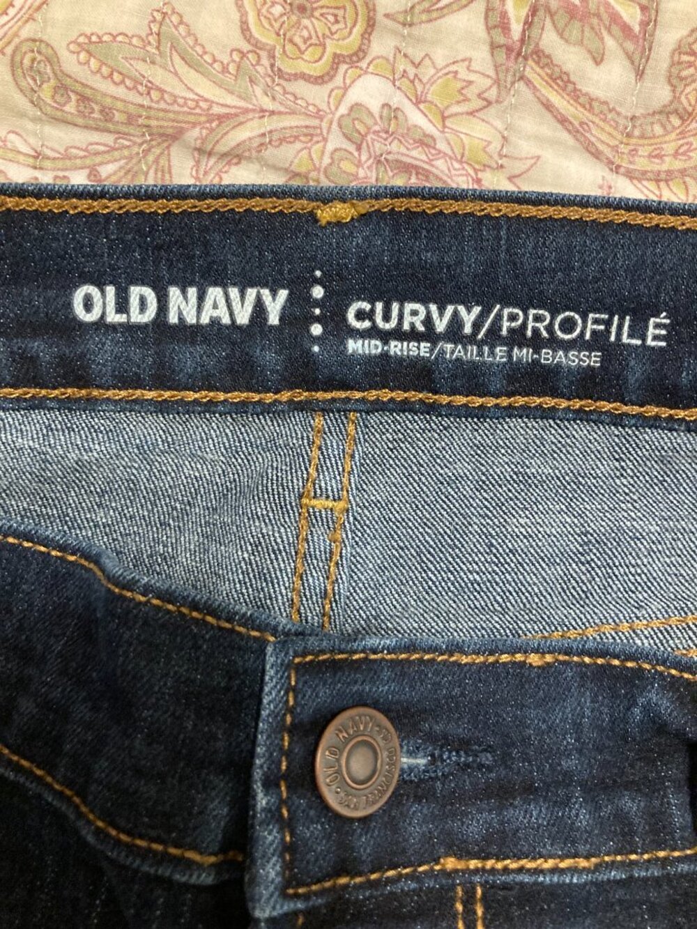Old Navy dark-wash blue jeans curvy mid-rise 12 - Picture 3 of 3